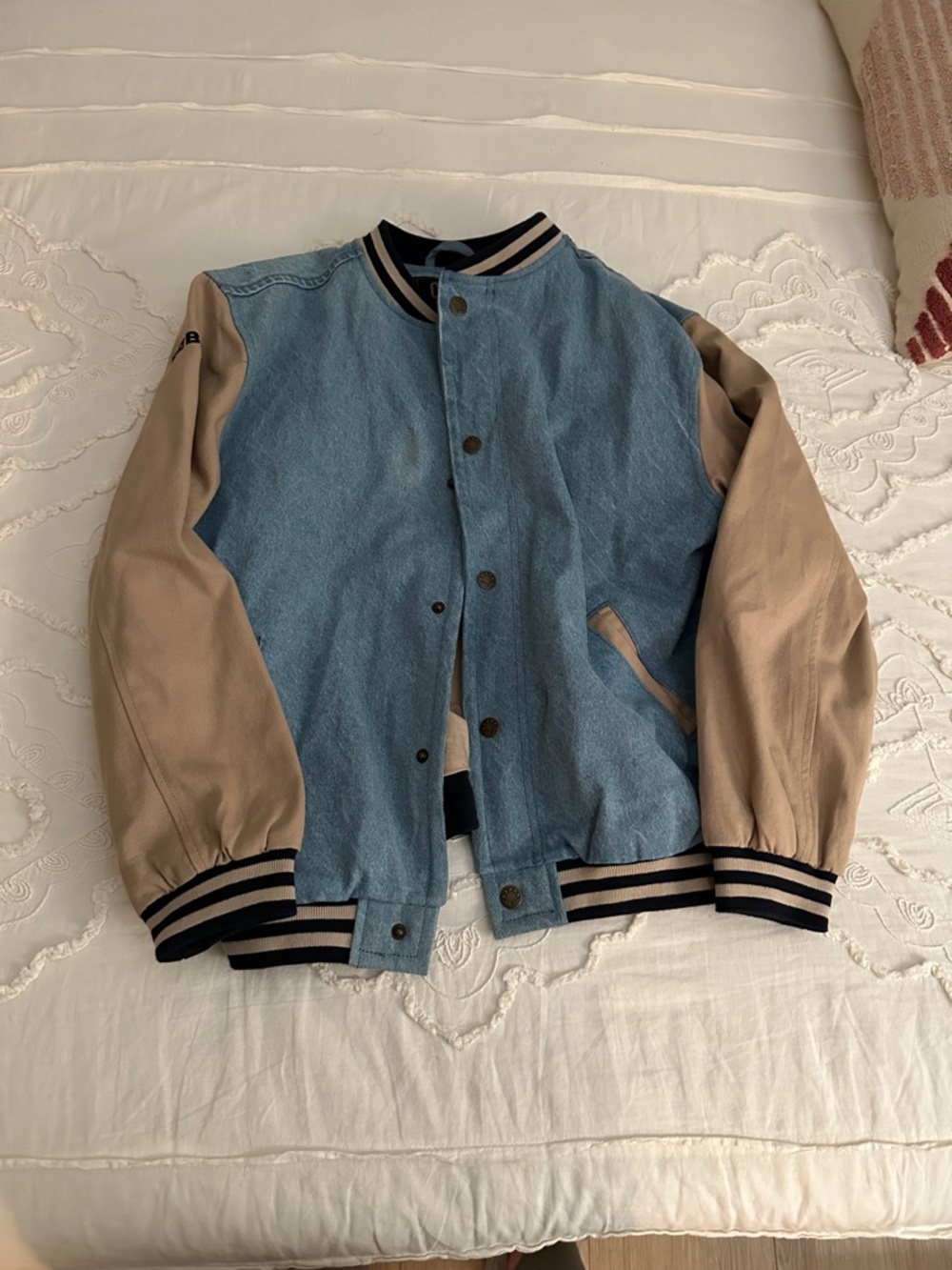 Roblox Two-Tone Denim & Beige Jacket